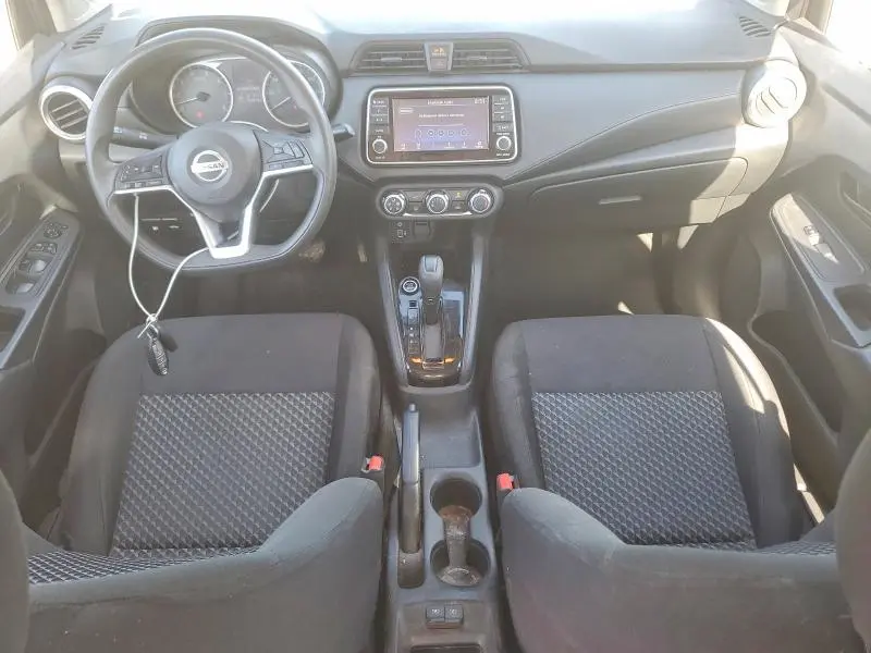 2021 NISSAN VERSA S  
