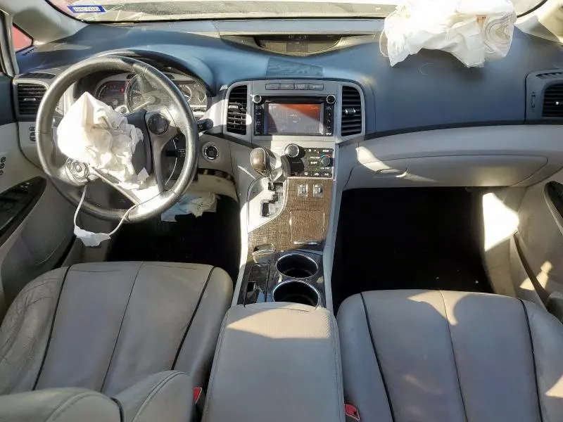 2014 TOYOTA VENZA LE  