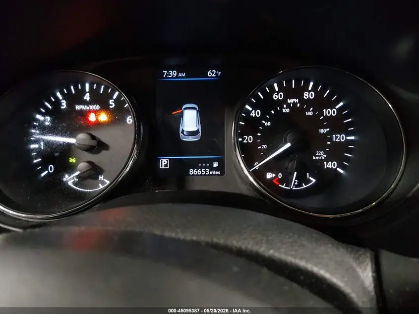 2018 NISSAN ROGUE SV