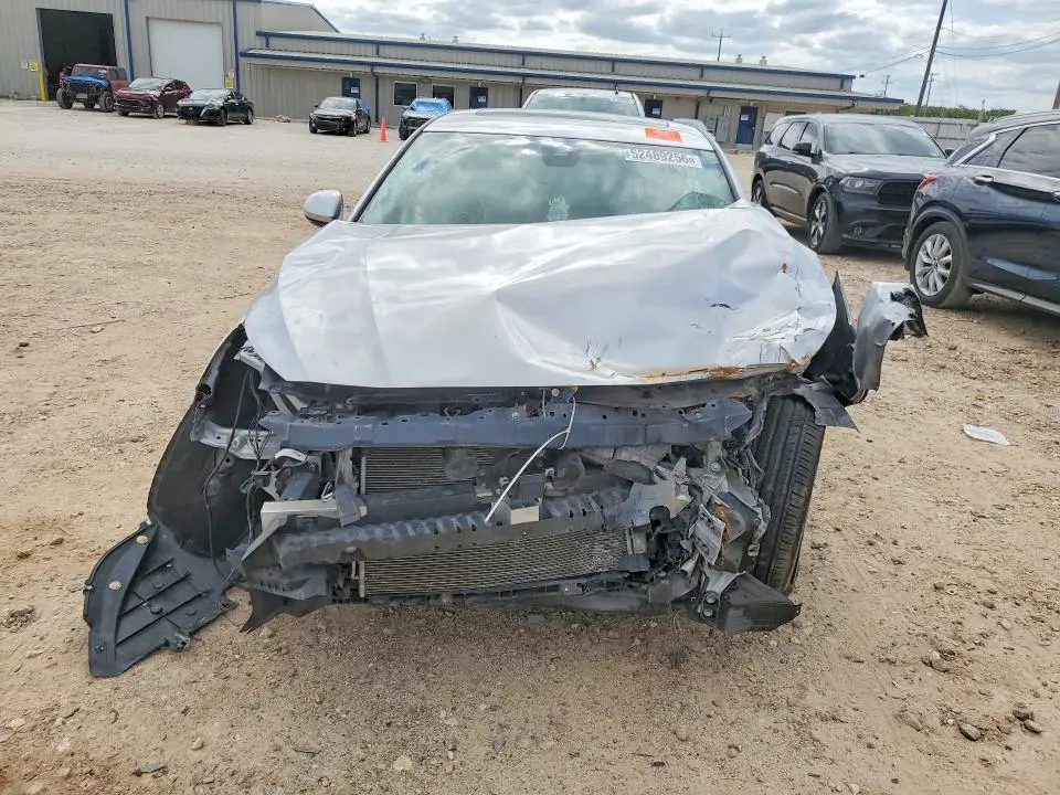 2019 NISSAN ALTIMA SV  