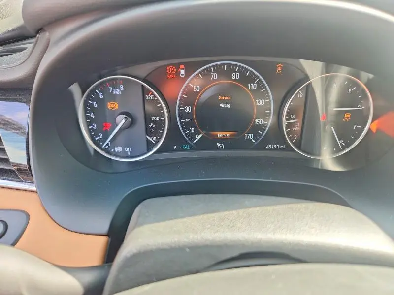 2017 BUICK LACROSSE ESSENCE  