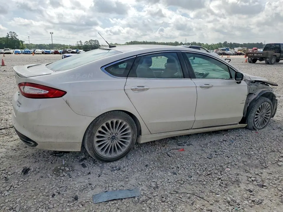 2016 FORD FUSION TITANIUM  