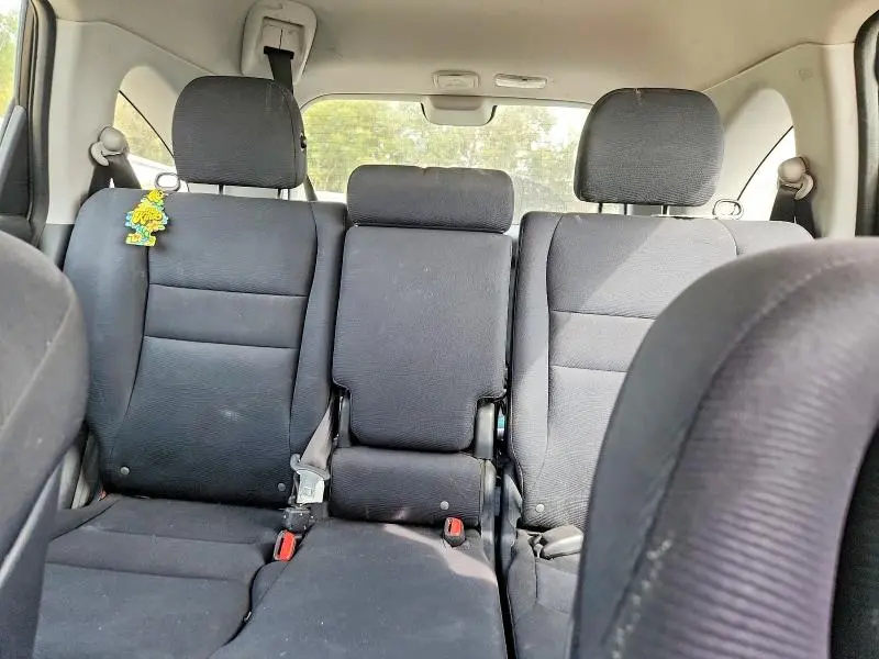 2011 HONDA CR-V LX  