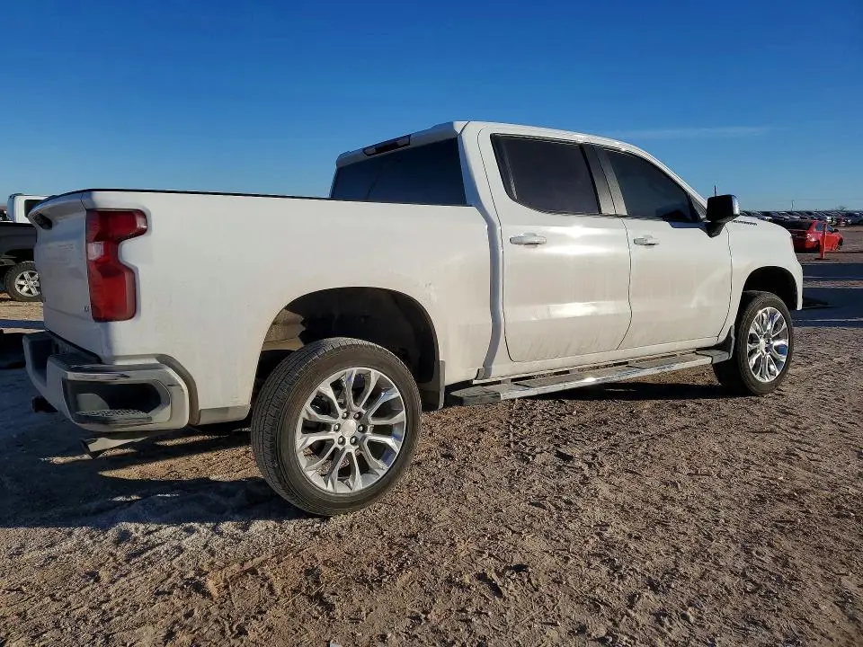 2023 CHEVROLET SILVERADO C1500 LT  