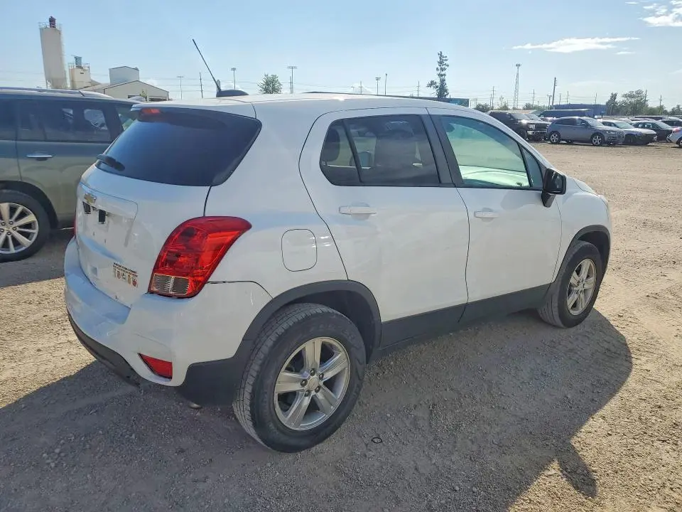 2021 CHEVROLET TRAX LS  