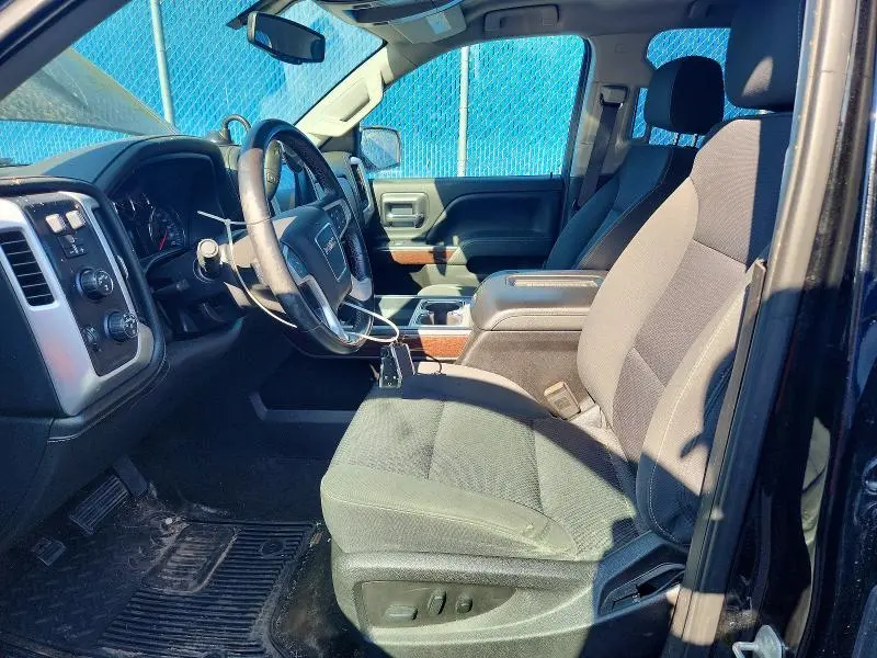 2017 GMC SIERRA K1500 SLE  