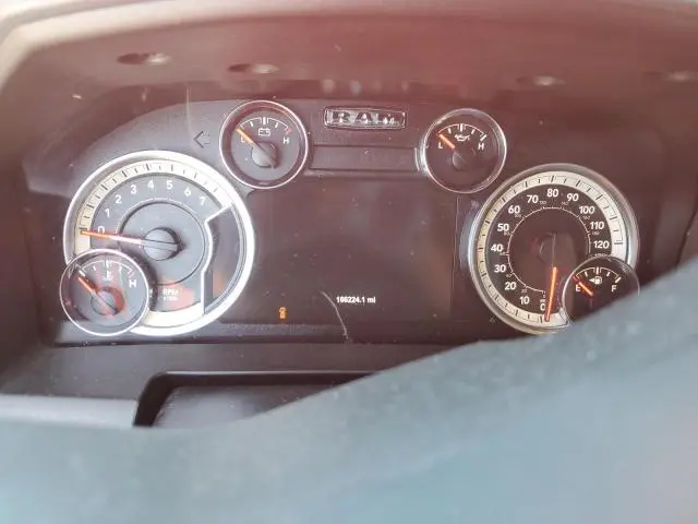 2017 RAM 1500 SLT  