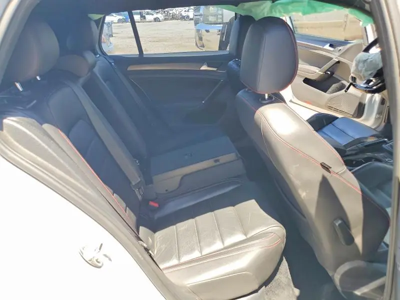 2019 VOLKSWAGEN GTI S  