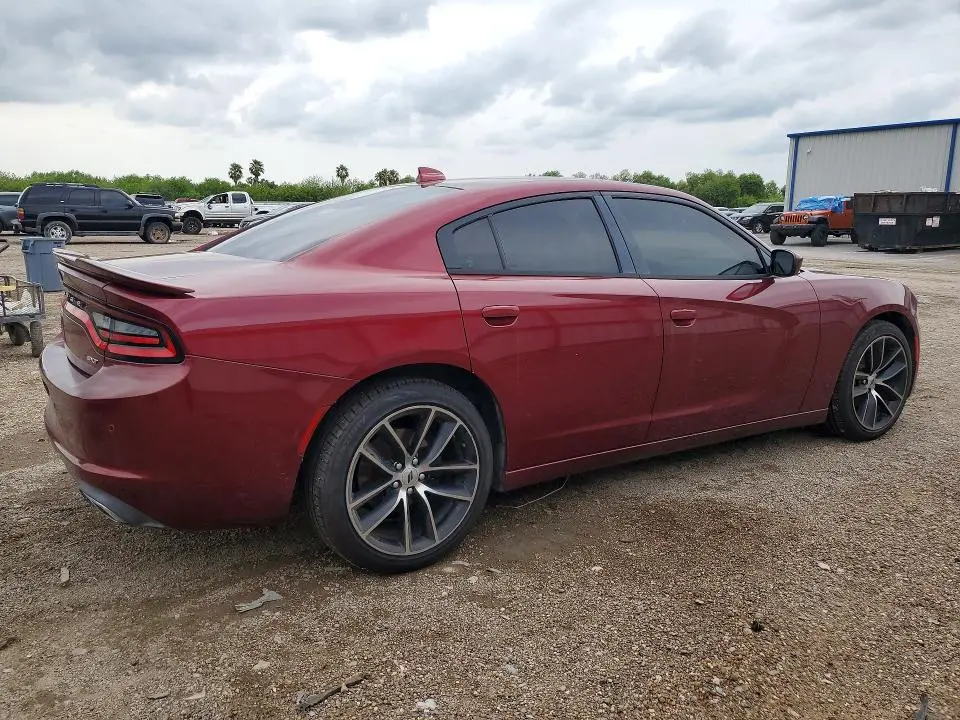 2017 DODGE CHARGER SXT  