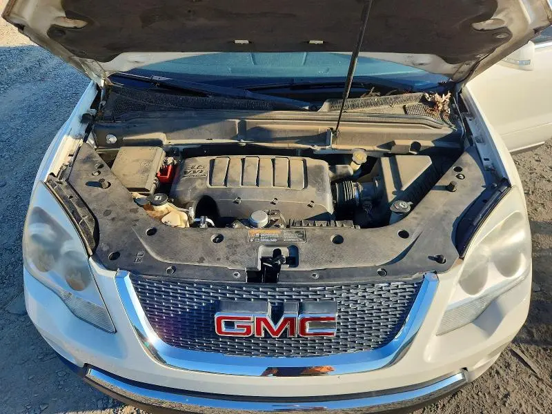 2011 GMC ACADIA SLT-1  