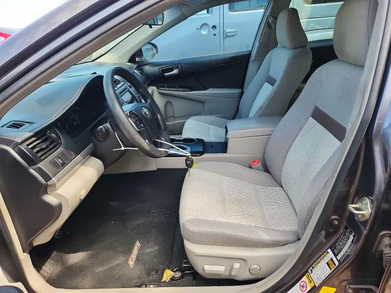 2014 TOYOTA CAMRY LE  