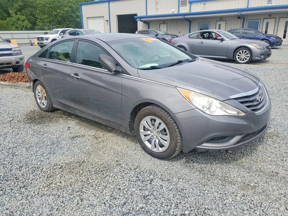 2012 HYUNDAI SONATA GLS  