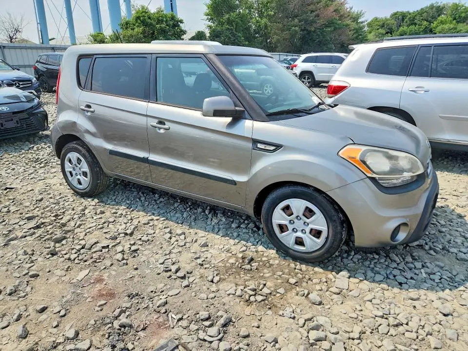 2013 KIA SOUL BASE  