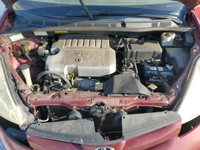 2010 TOYOTA SIENNA CE