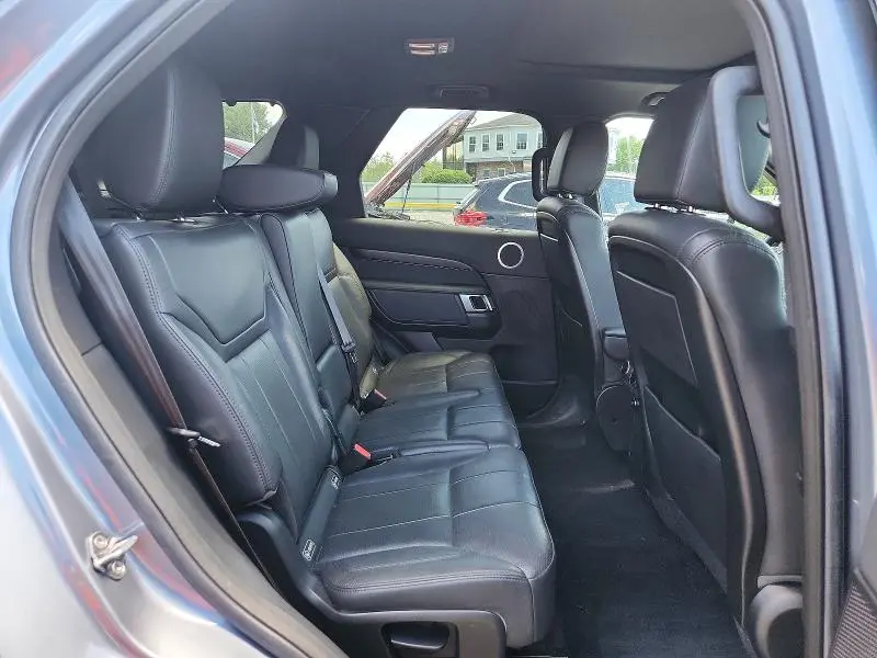 2018 LAND ROVER DISCOVERY HSE  
