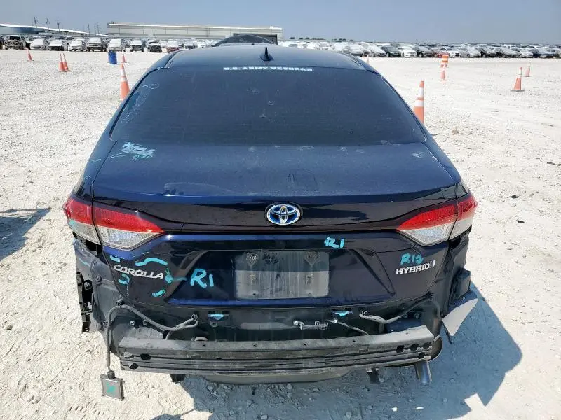 2022 TOYOTA COROLLA LE  