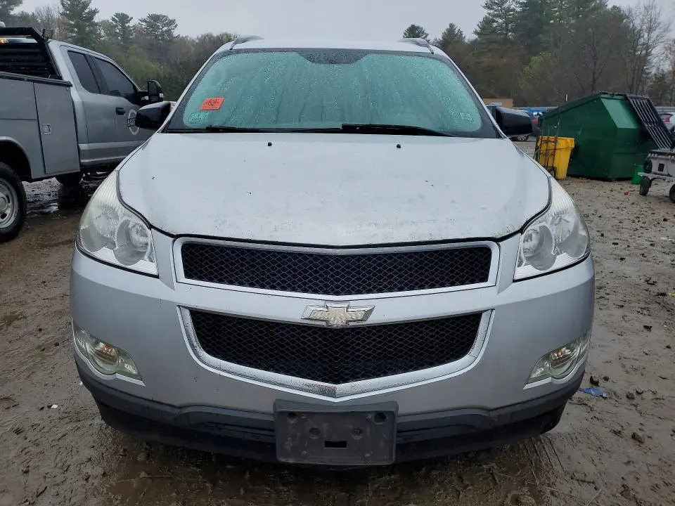 2012 CHEVROLET TRAVERSE LS  