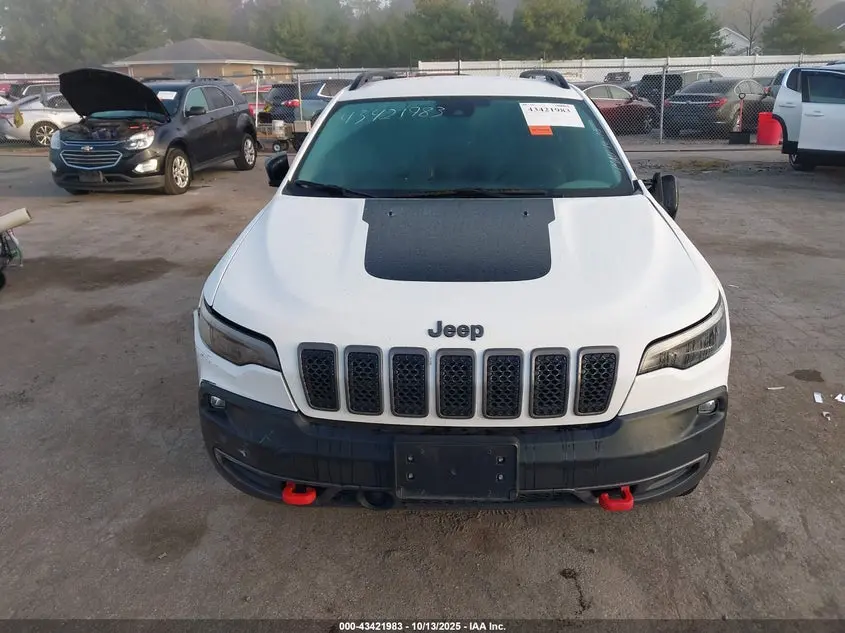 2022 JEEP CHEROKEE TRAILHAWK 4X4
