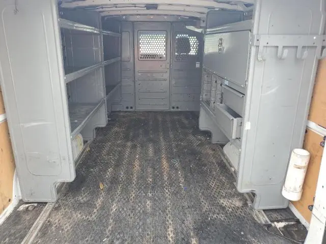 2018 NISSAN NV 1500 S