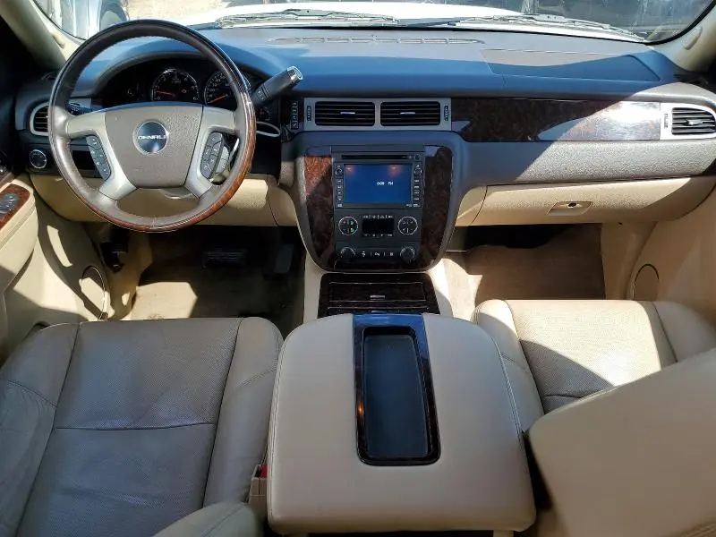 2010 GMC YUKON DENALI  