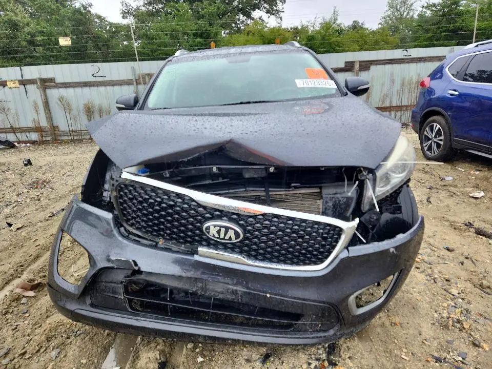 2016 KIA SORENTO LX V6  