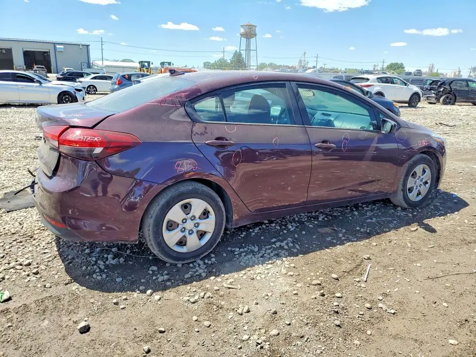2017 KIA FORTE   