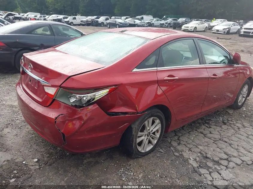 2013 HYUNDAI SONATA GLS