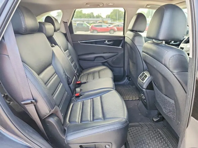 2020 KIA SORENTO EX V6  