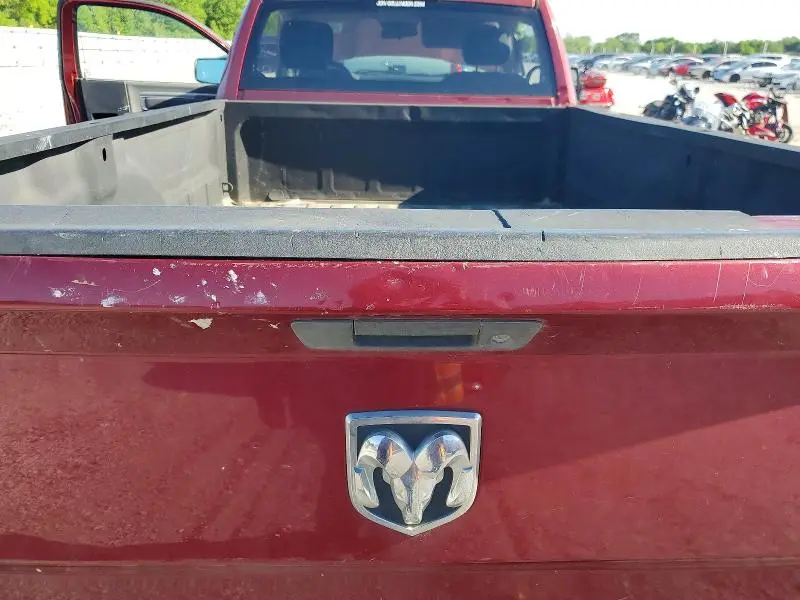 2013 RAM 1500 ST  