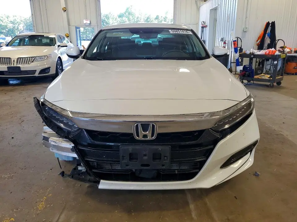 2018 HONDA ACCORD TOURING  