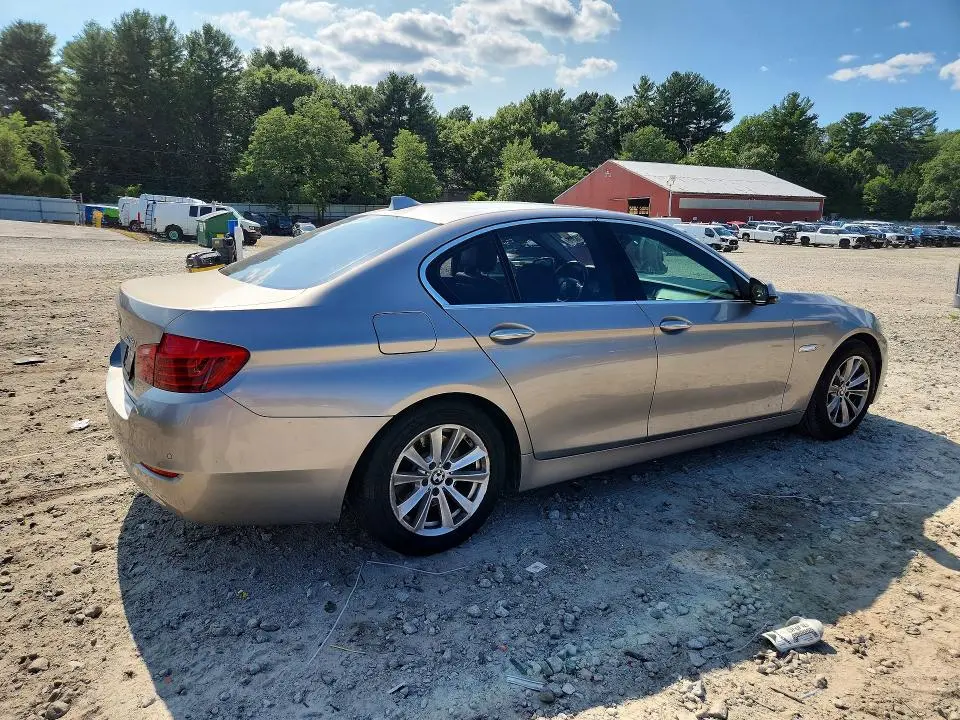 2015 BMW 528 XI  