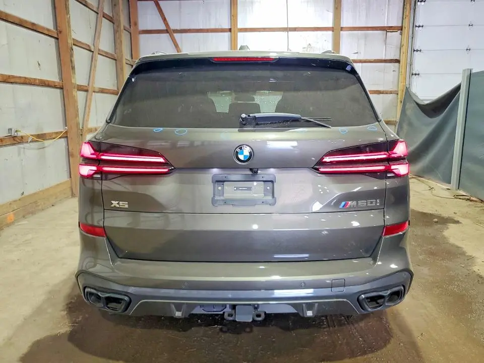 2025 BMW X5 M60I  