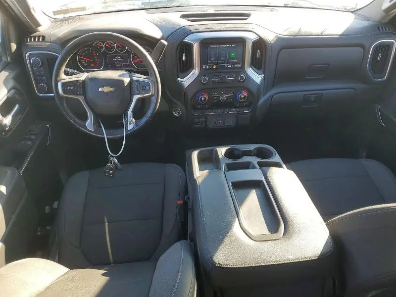 2021 CHEVROLET SILVERADO K1500 LT  