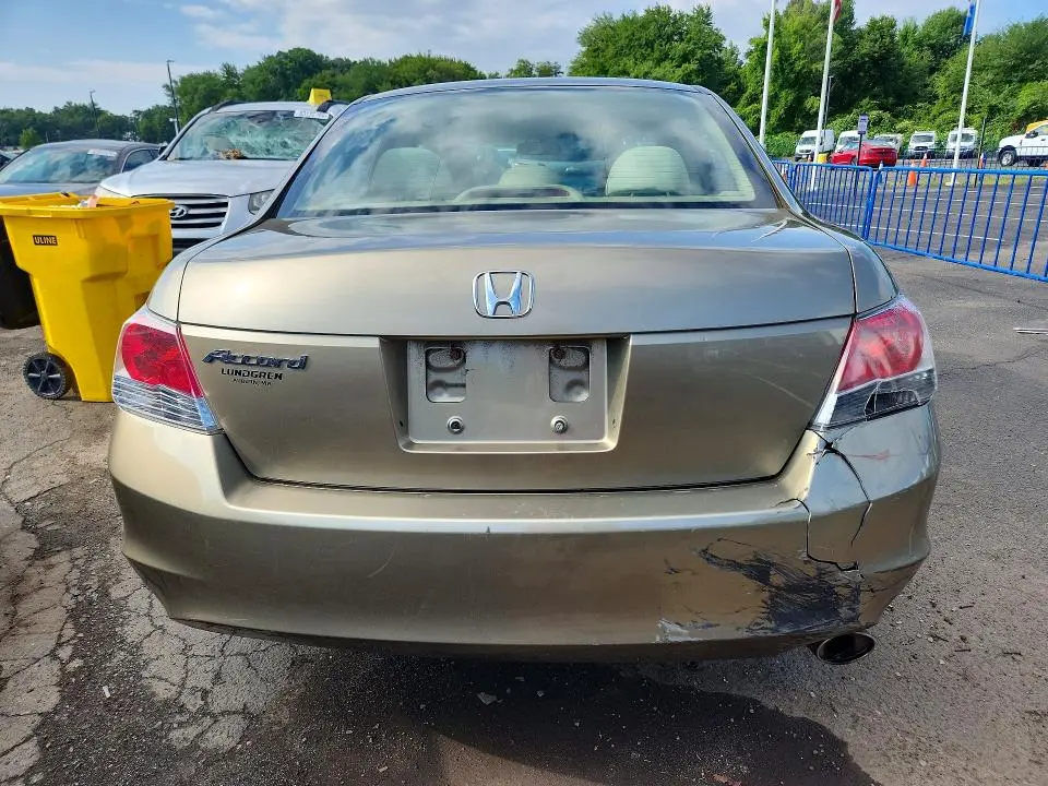 2010 HONDA ACCORD LXP  