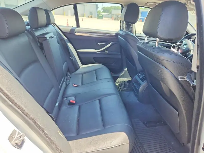 2016 BMW 528 I  