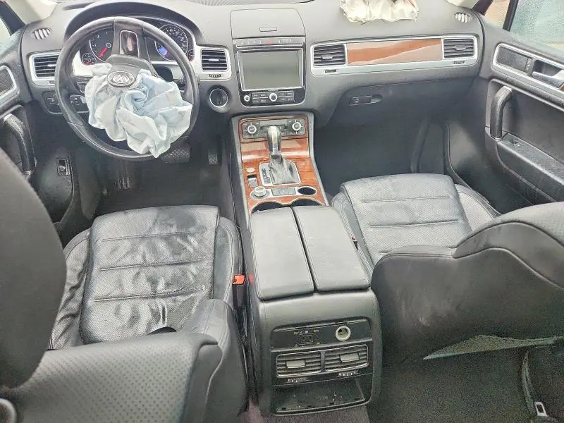 2016 VOLKSWAGEN TOUAREG TDI  