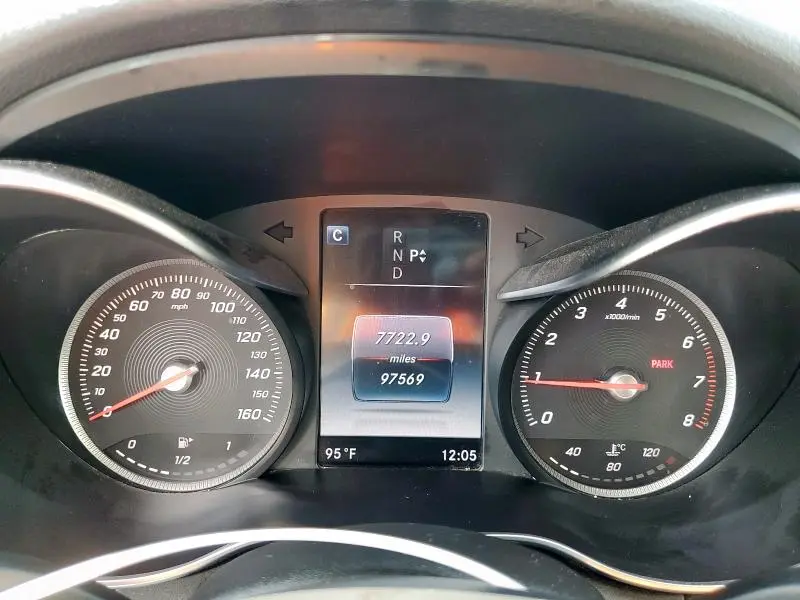 2016 MERCEDES-BENZ C 300  