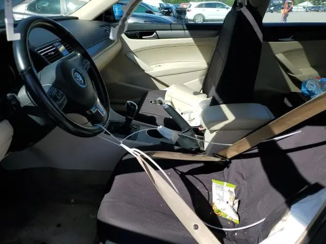2014 VOLKSWAGEN PASSAT SE  