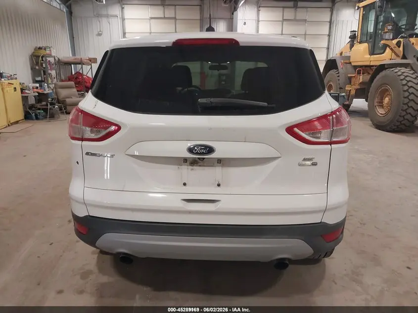 2016 FORD ESCAPE SE