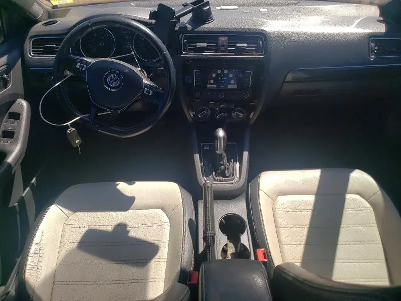 2015 VOLKSWAGEN JETTA SE  