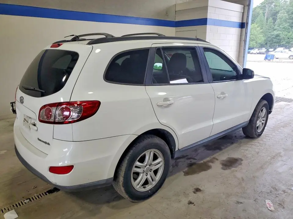 2010 HYUNDAI SANTA FE GLS  