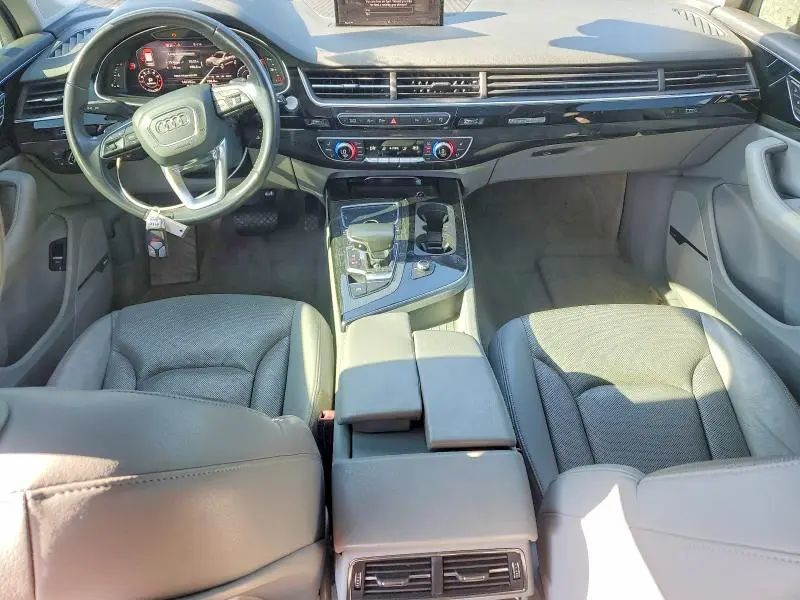 2017 AUDI Q7 PRESTIGE  