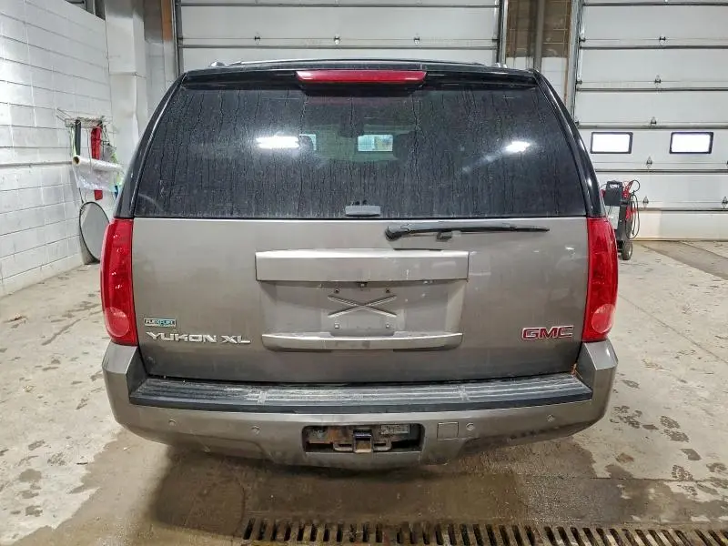 2012 GMC YUKON XL K1500 SLT  