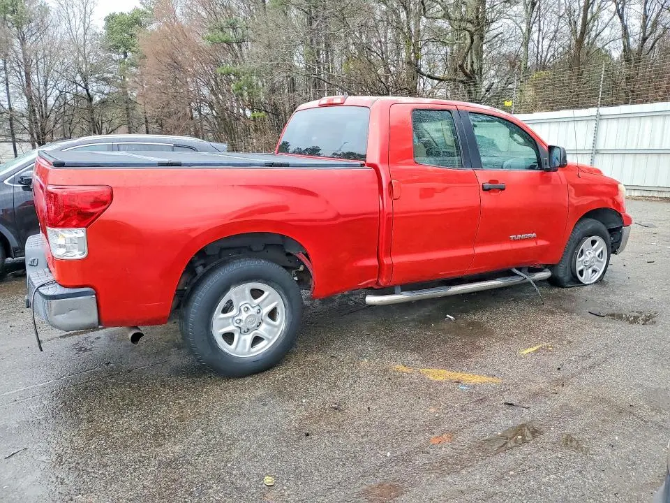 2011 TOYOTA TUNDRA DOUBLE CAB SR5  
