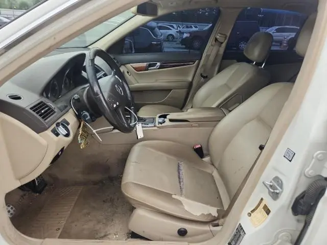 2011 MERCEDES-BENZ C 300  