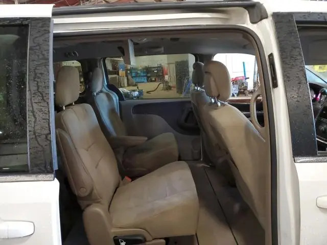 2013 CHRYSLER TOWN & COUNTRY TOURING  