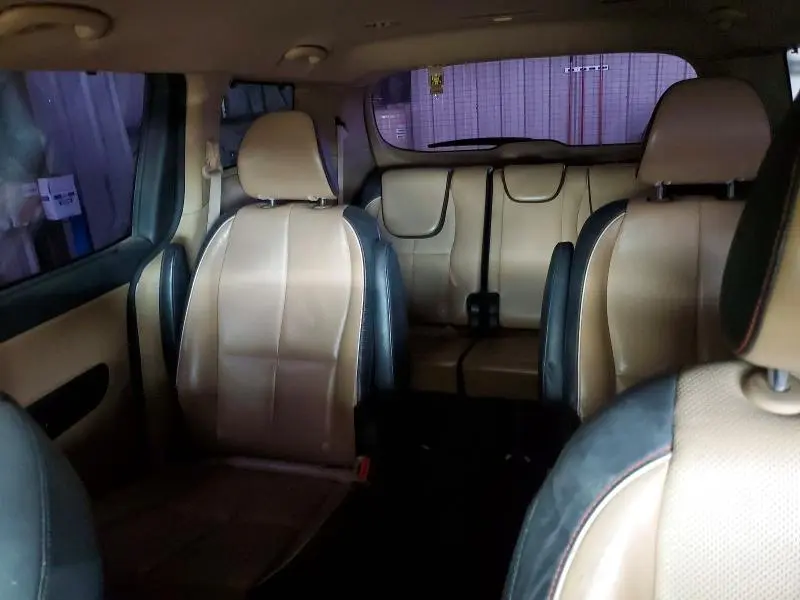 2018 KIA SEDONA SX  