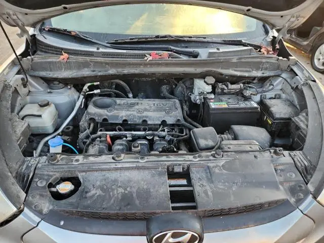 2012 HYUNDAI TUCSON GLS  