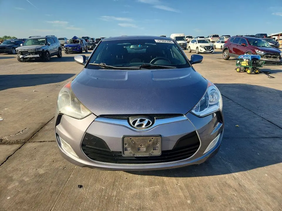2017 HYUNDAI VELOSTER VALUE EDITION  
