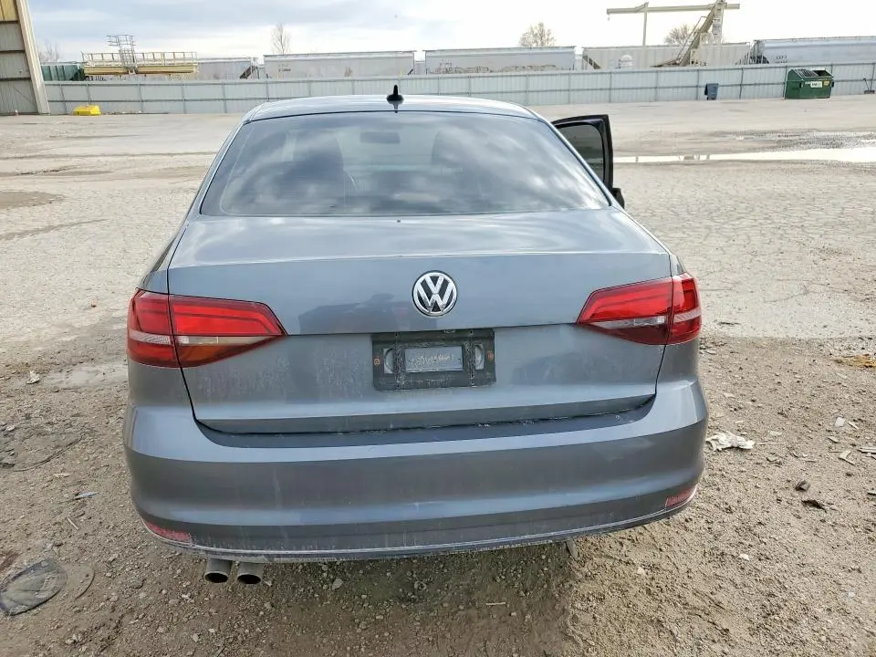 2017 VOLKSWAGEN JETTA SE  